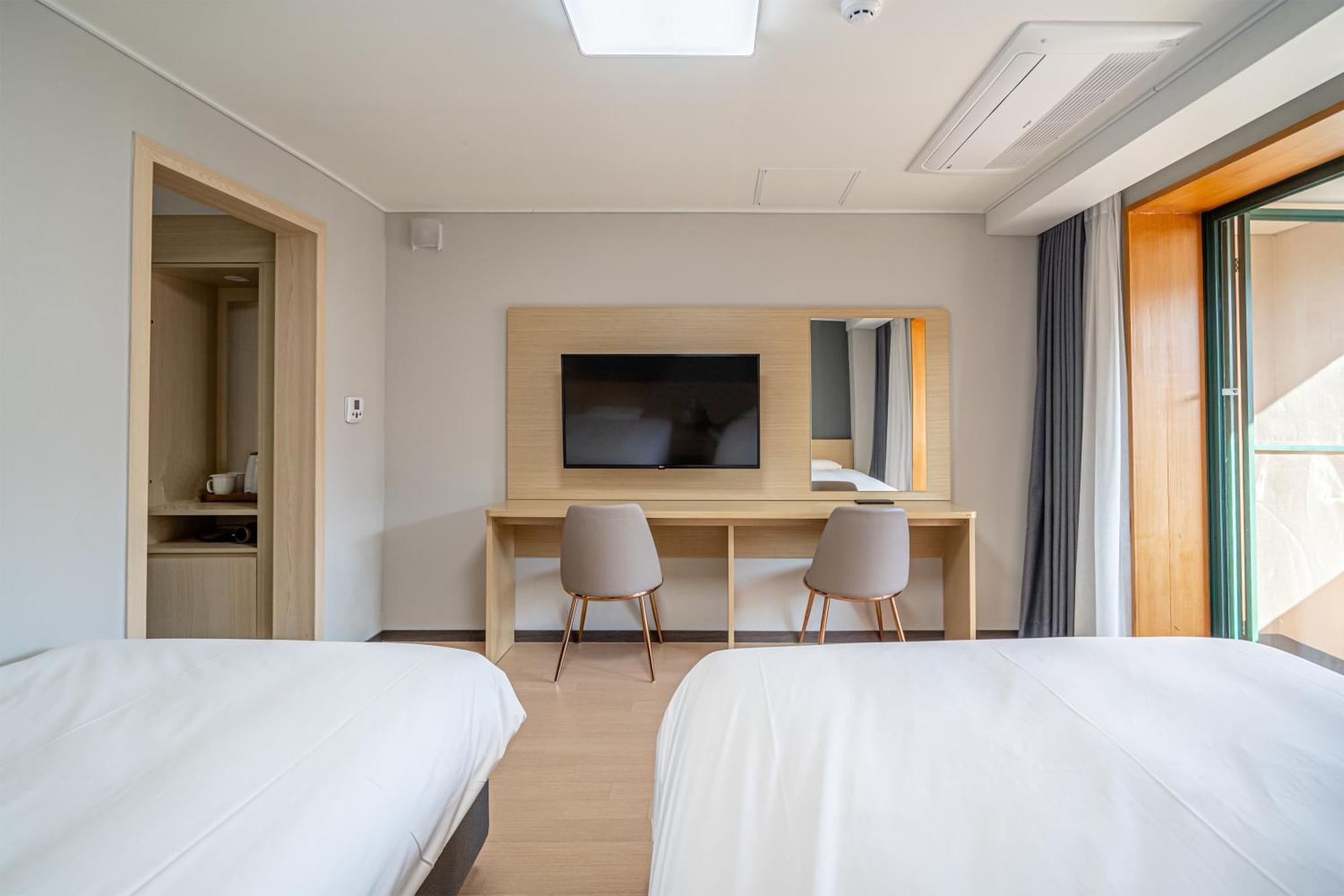 Cheongpung Resort Jecheon Extérieur photo