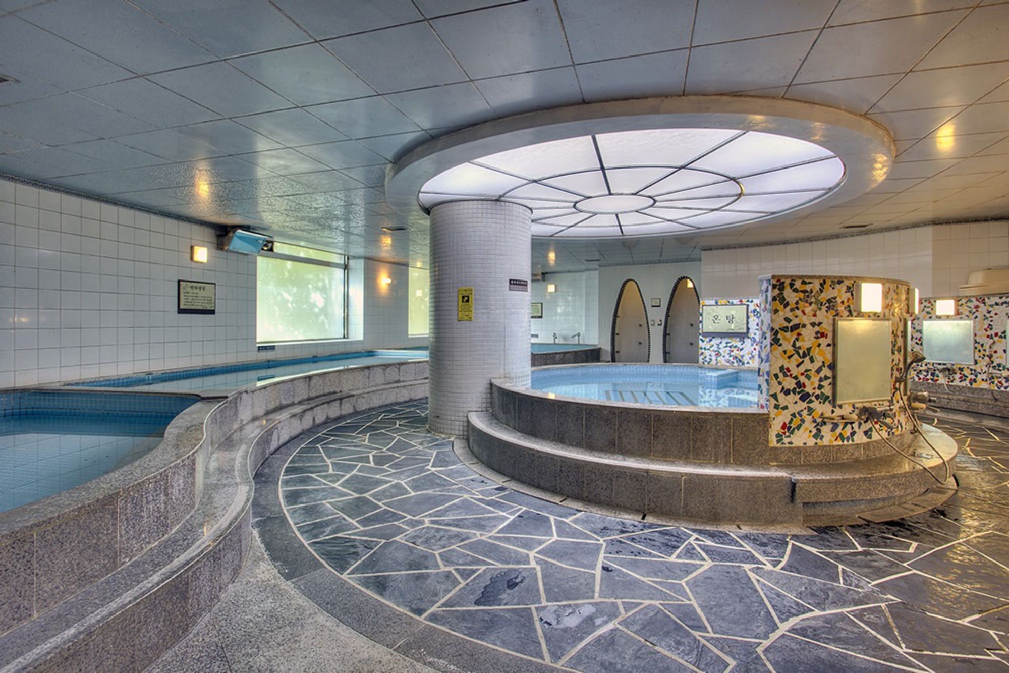 Cheongpung Resort Jecheon Extérieur photo